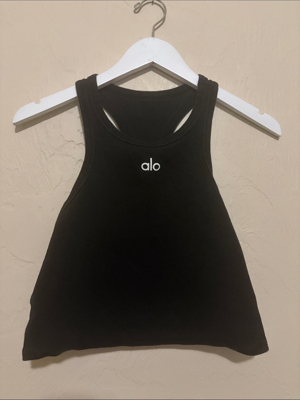 ALO Aspire Black Cropped Racerback Logo Tank. Great Condition!